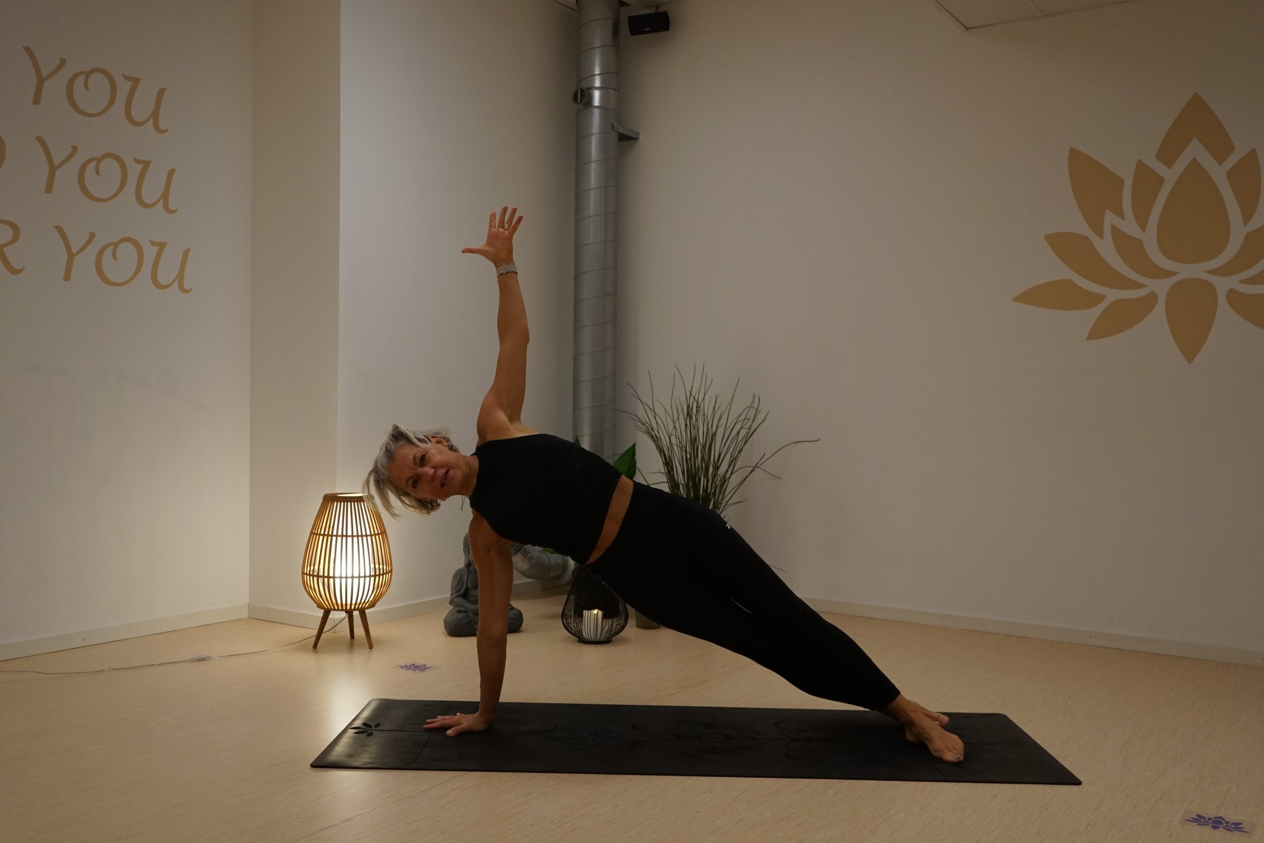 Asana - Sidoplanka